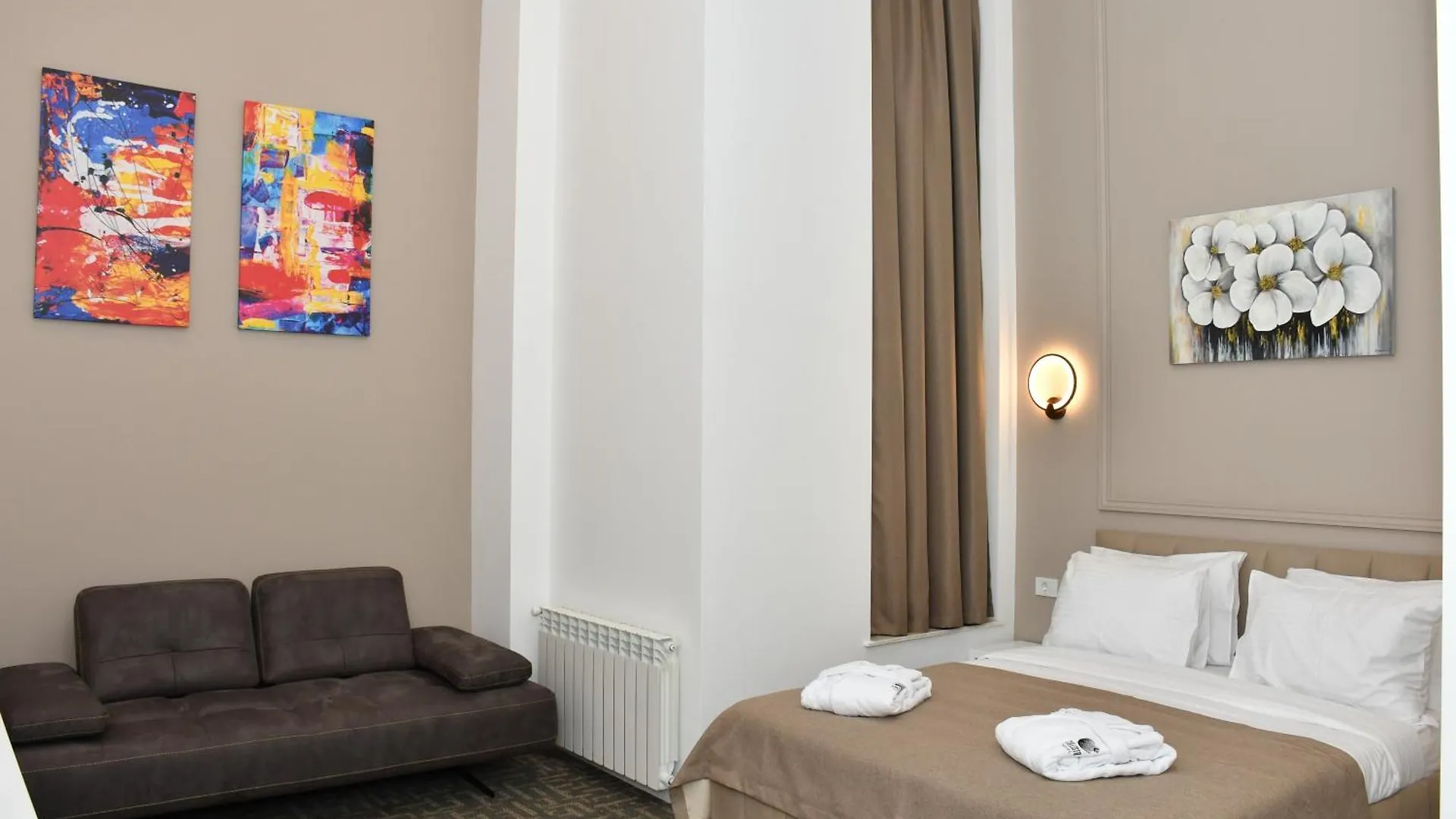 Callisto Hotel Baku 4*,